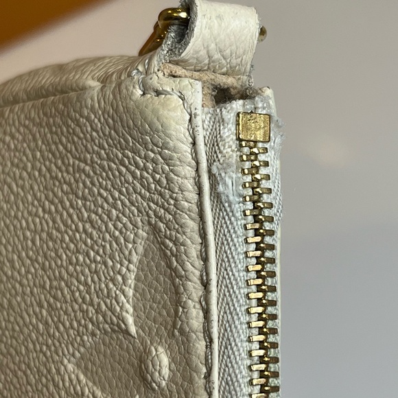 🎀 LOUIS VUITTON Multi Pochette Accessoires Monogram Empreinte Shoulder Bag - Picture 13 of 16